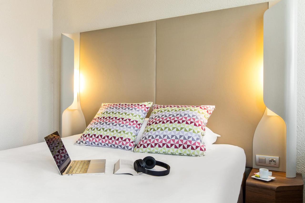 Campanile Hotel Beauvais Bagian luar foto